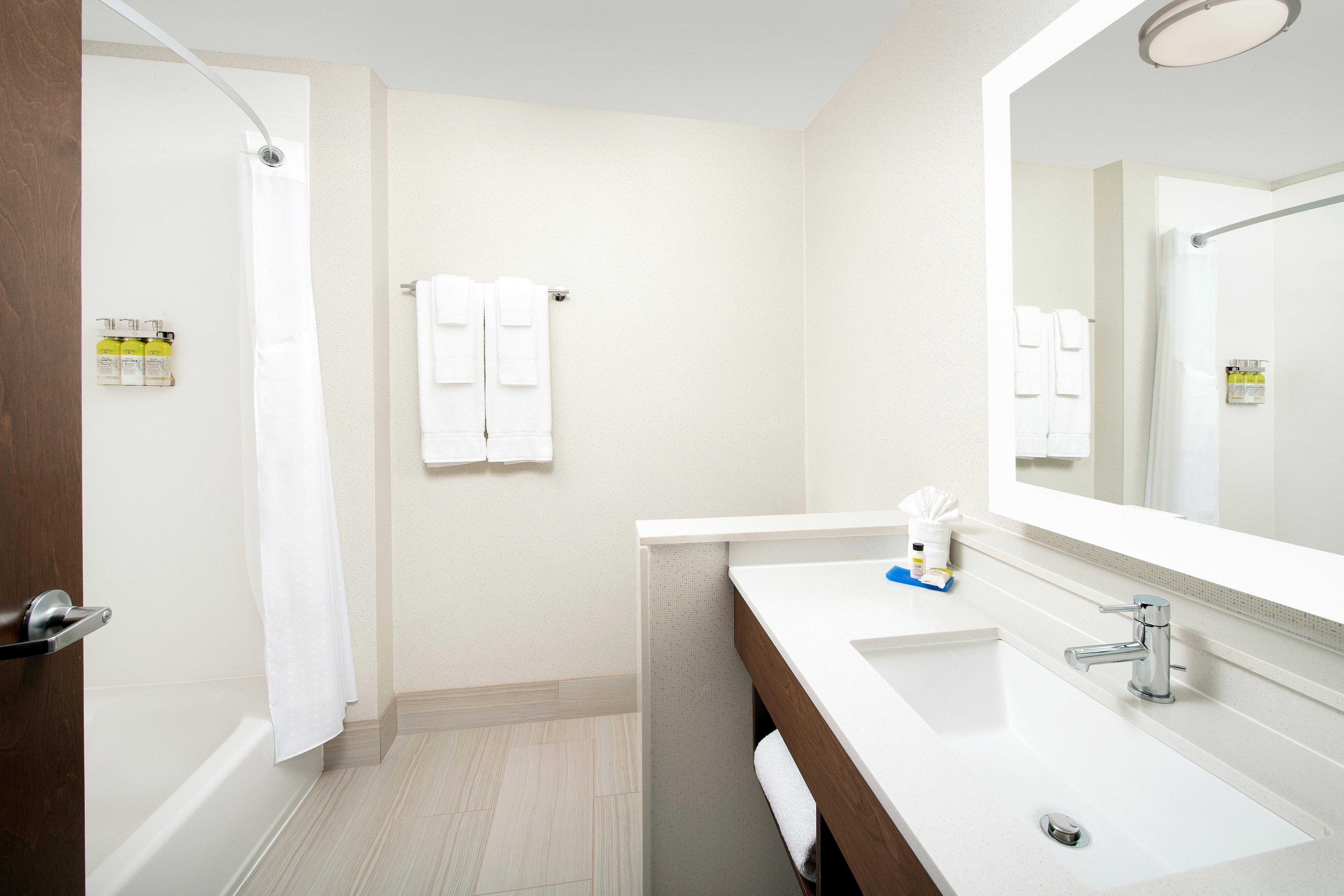 Holiday Inn Express & Suites Kingsland I-95-Naval Base Area By Ihg Bagian luar foto